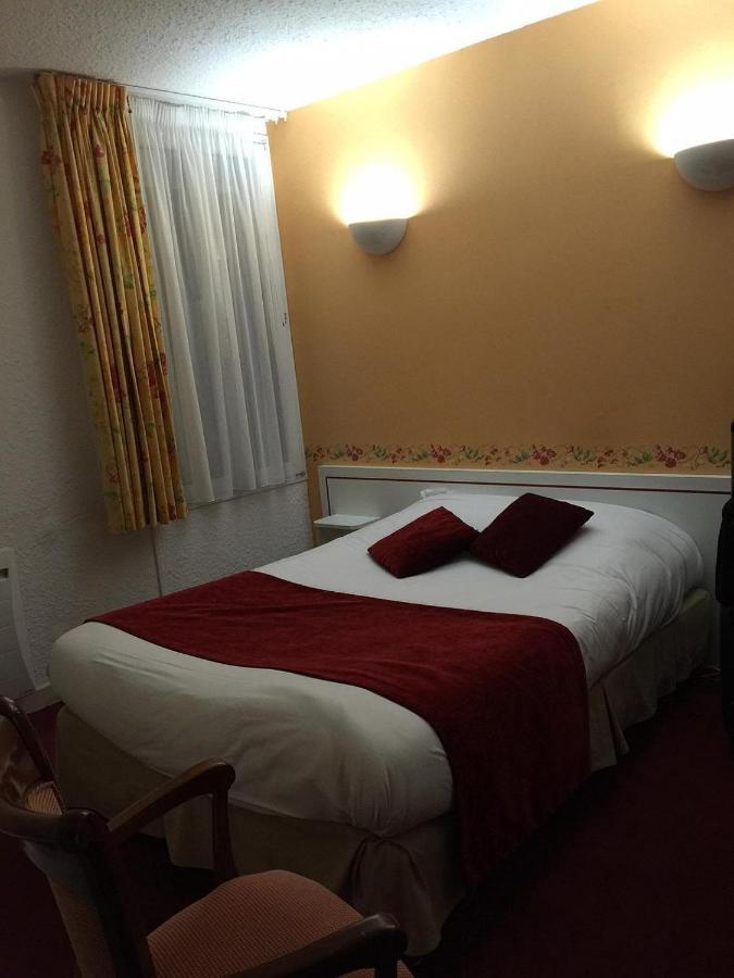 Logis Le Cheval Rouge Hotel Sainte-Menehould Luaran gambar